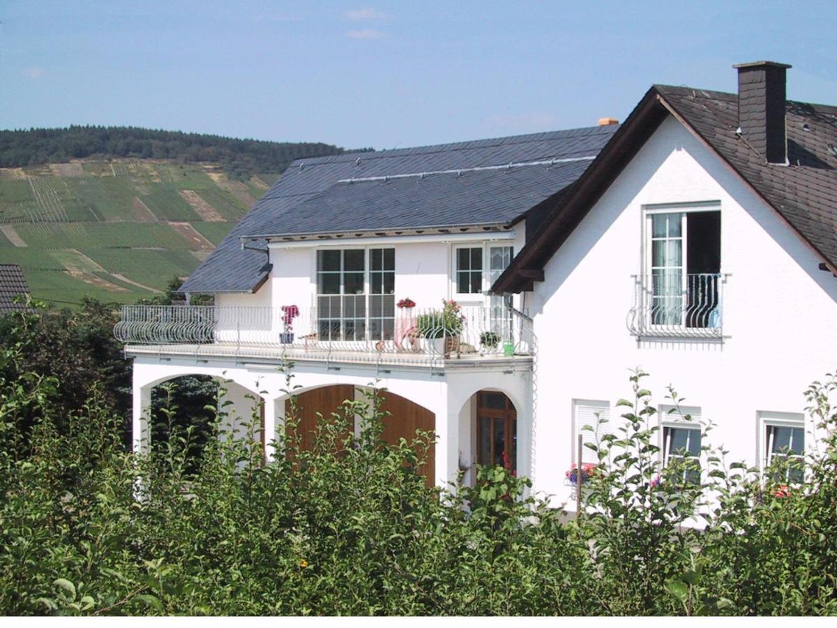 Weingut Fries Hotel Maring-Noviand Exterior photo